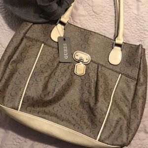 New guess purse